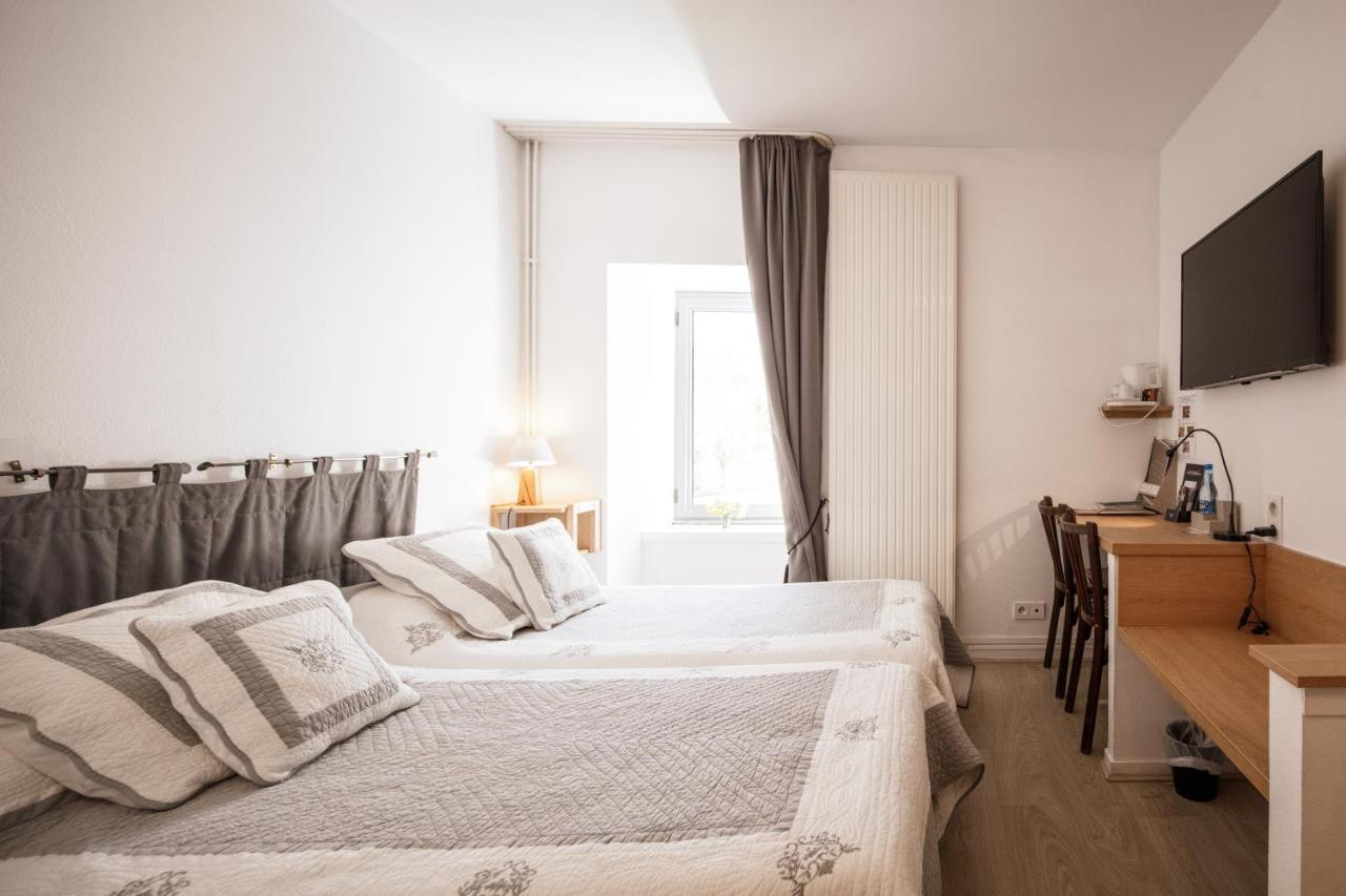 Hôtel Restaurant de la Poste et La Grange Détente, espace bien-être Châteauneuf-de-Randon Habitación foto